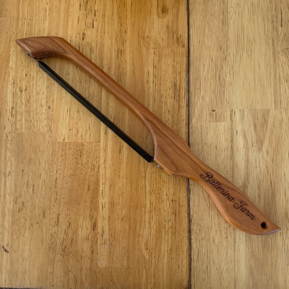 Ballerina farms bow bread knife